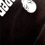 Camiseta oversized negra con diseño de alien Skating in the Sapce.